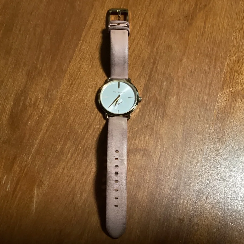 Michael Kors Portia Pink Leather Women’s Watch MK2659